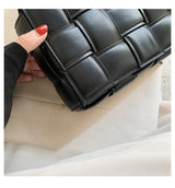 Lea Shoulder Bag - First Design