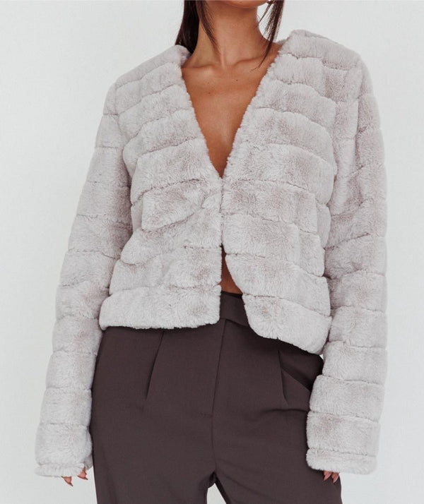 Montanica Faux Fur Coat - Light Grey - First Design